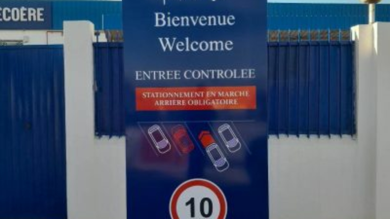 totem signalétique